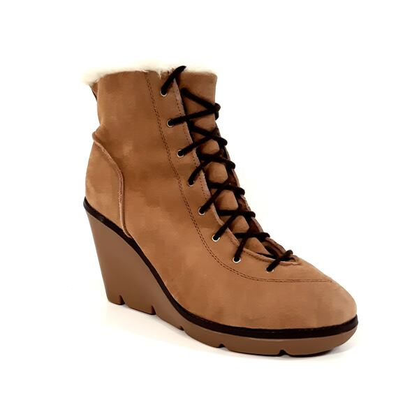 MICHAEL Michael Kors Shoes - MICHAEL Michael Kors Tan Suede Wedge Lace Up Ankle Boots Sz 10 Sherpa Fur Lined